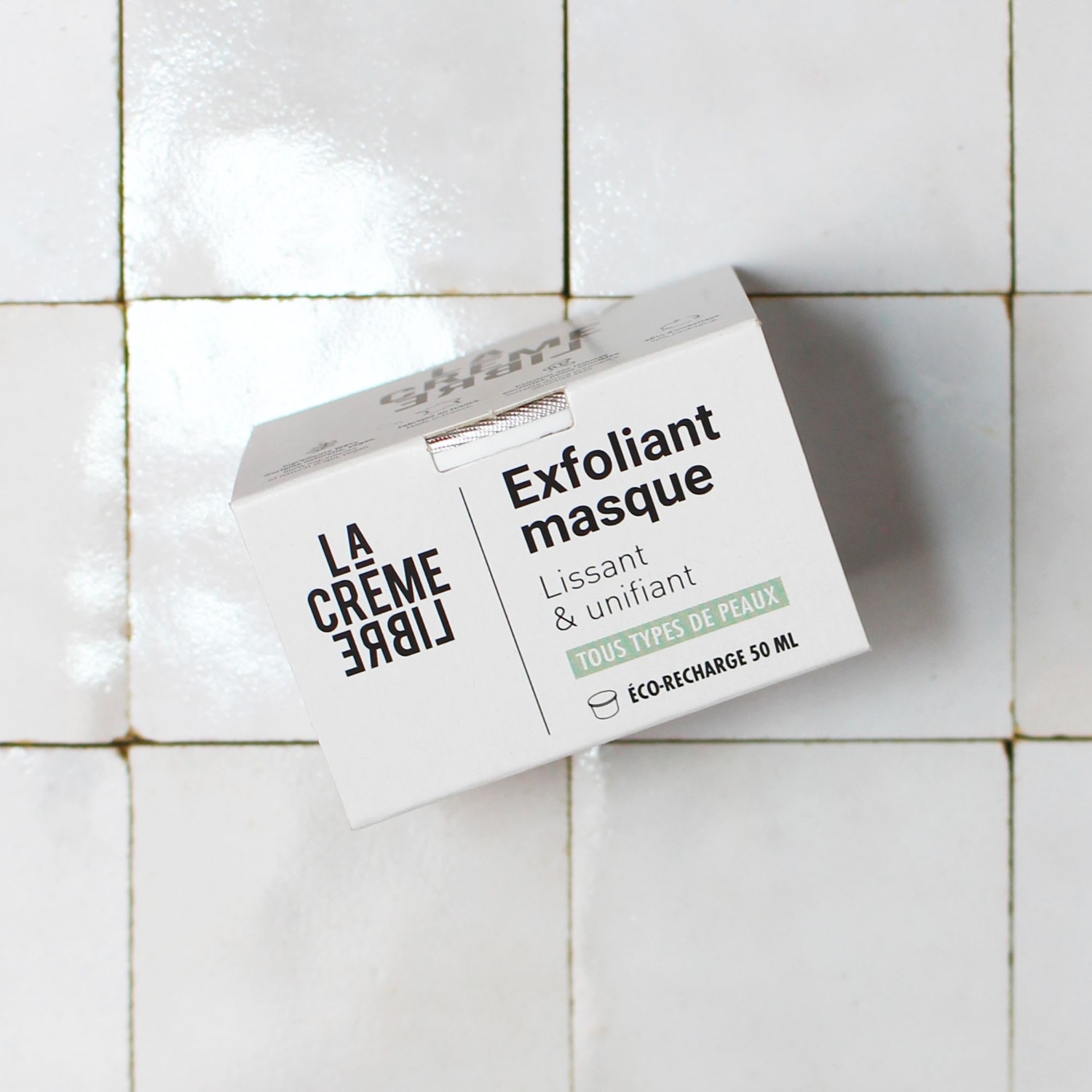 Sypká krémová exfoliační maska Mandle Green Pot