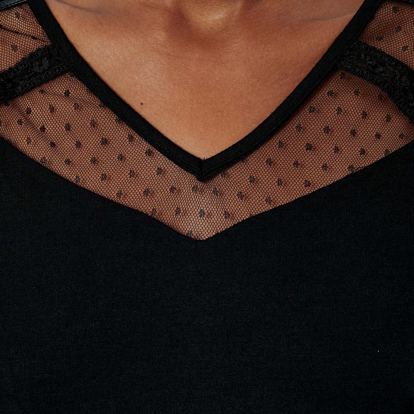 LOVLY  T-shirt noir femme