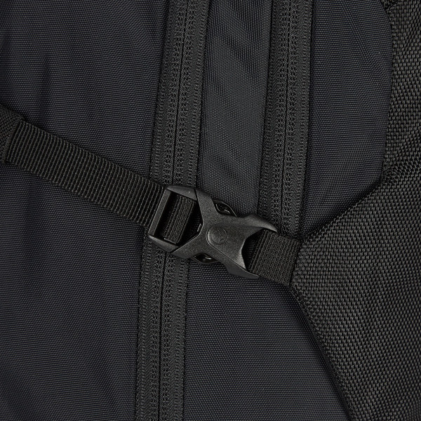 DEPOT 28 - Laptoprucksack