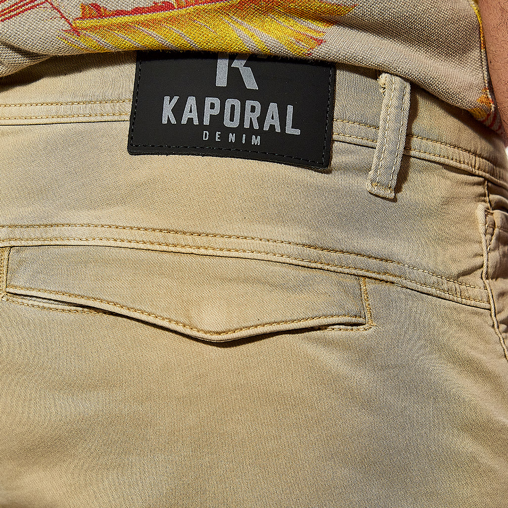 AKERO  Short tapered beige Homme