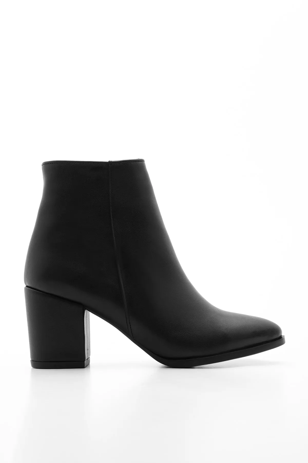 Marjin  Damen-Stiefel und Stiefeletten mit spitzem Zehenbereich und Reißverschluss, Cerin, Schwarz