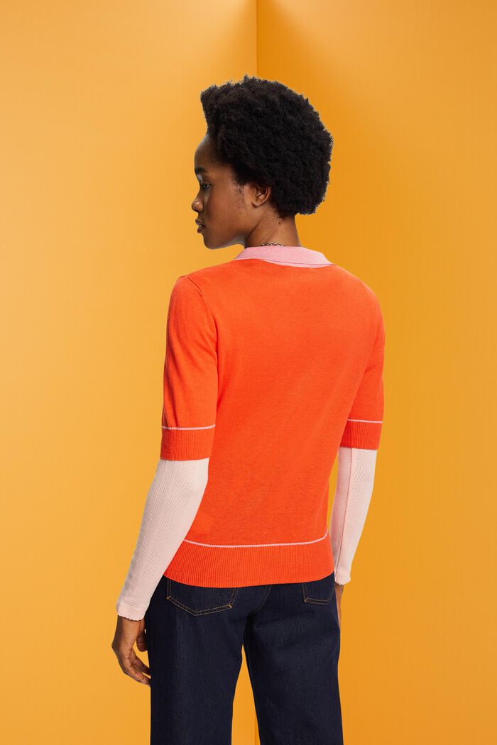 Gewebter V-Ausschnitt-Pullover mit Leinenanteil
