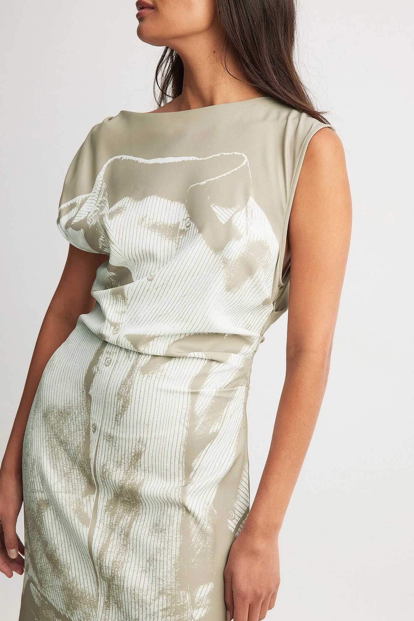 Gewebtes Maxikleid mit drapiertem Detail