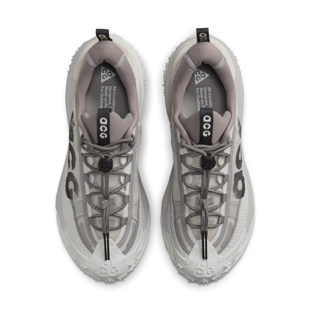 Nike ACG Mountain Fly 2 Low DV7903-003 / grau