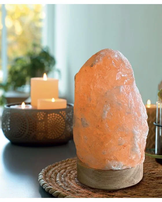 La lampe en cristal de sel de l'Himalaya