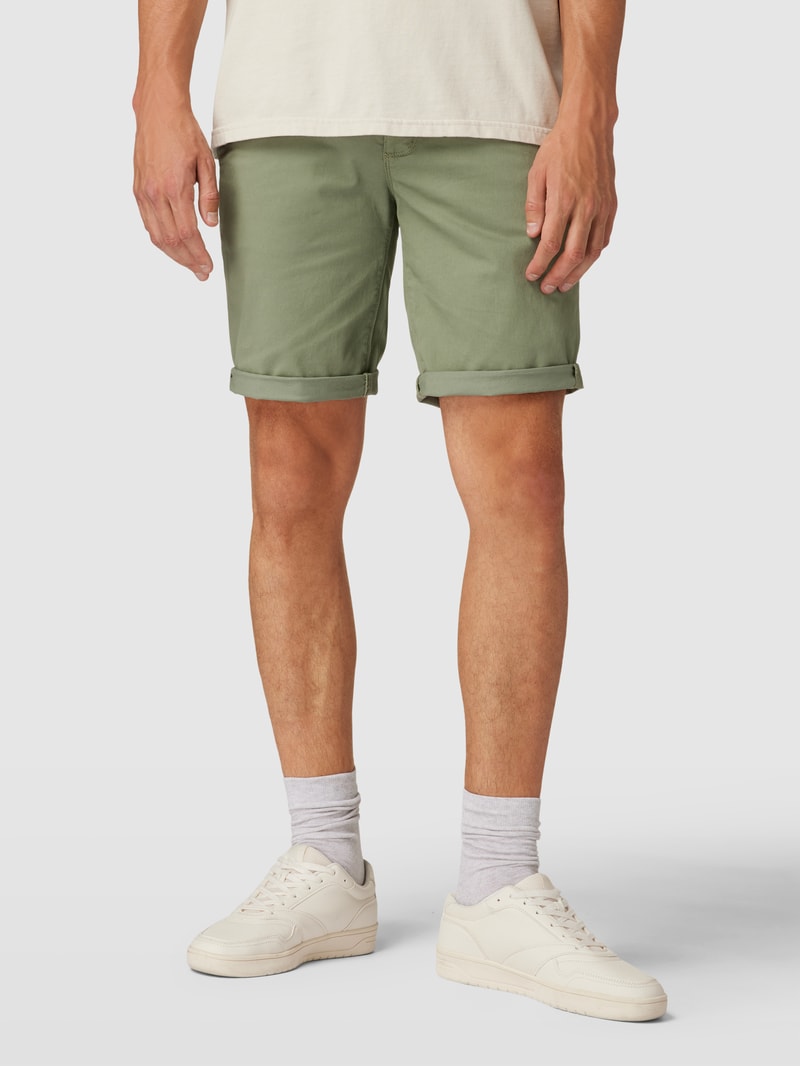 Chinoshorts inklusive Gürtel Modell 'Mike' in olivgrün