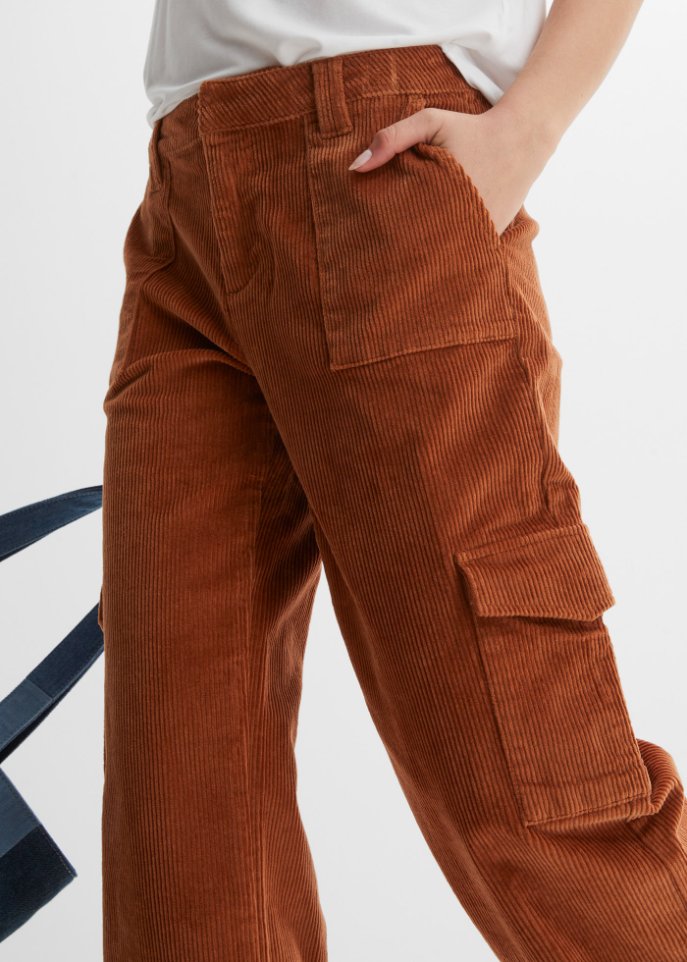 Cordhose mit Cargotaschen