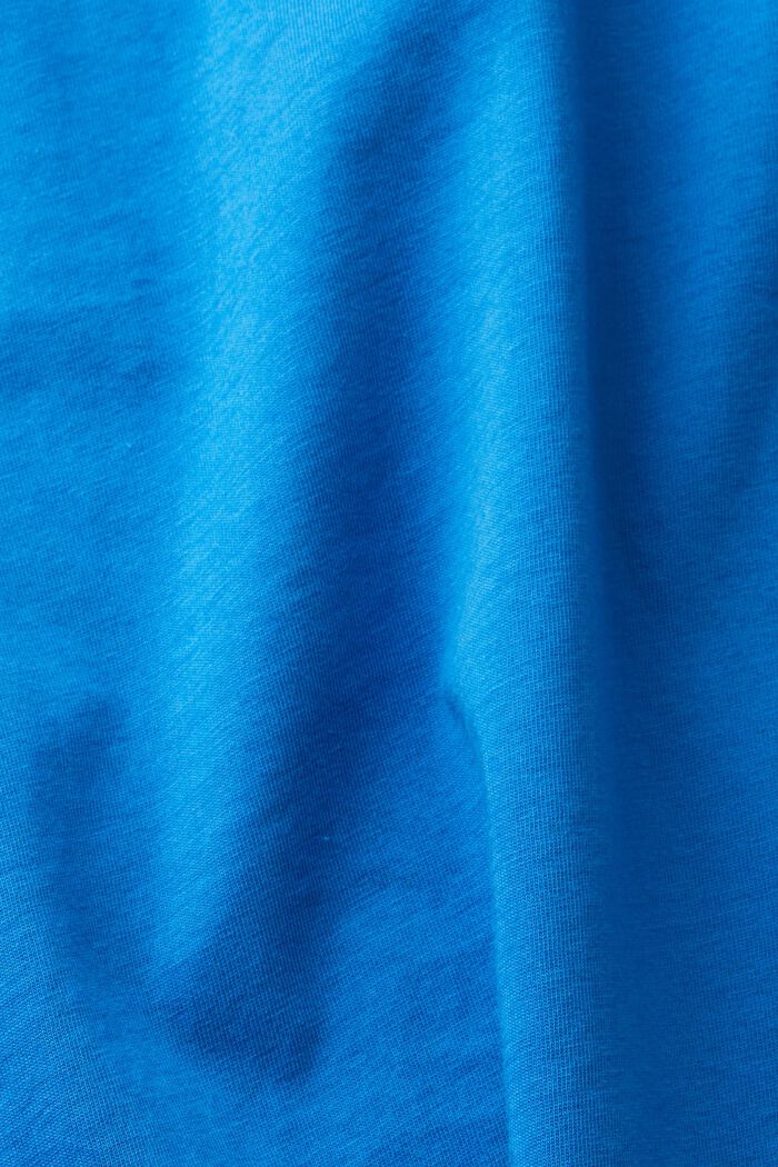 T-Shirt mit Print auf Brusthöhe