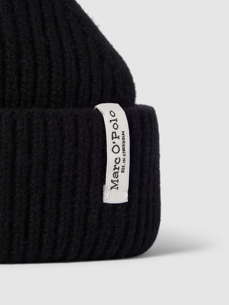 Mütze aus Schurwolle-Mix mit Label-Detail in schwarz
