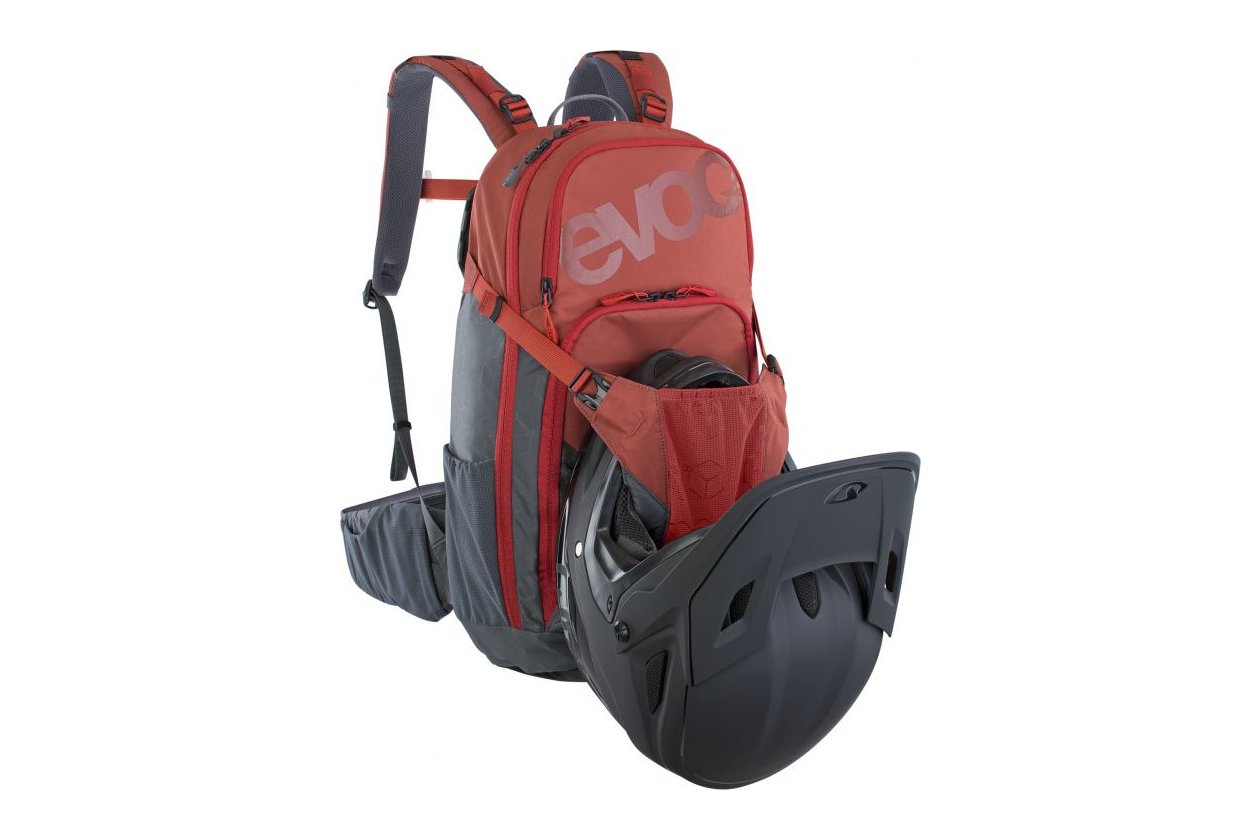 Evoc Neo 16