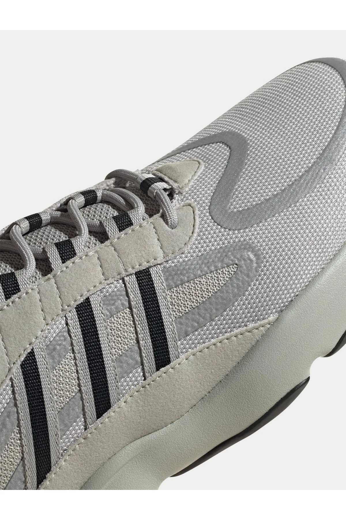 adidas  Sneaker - Grau - Flacher Absatz