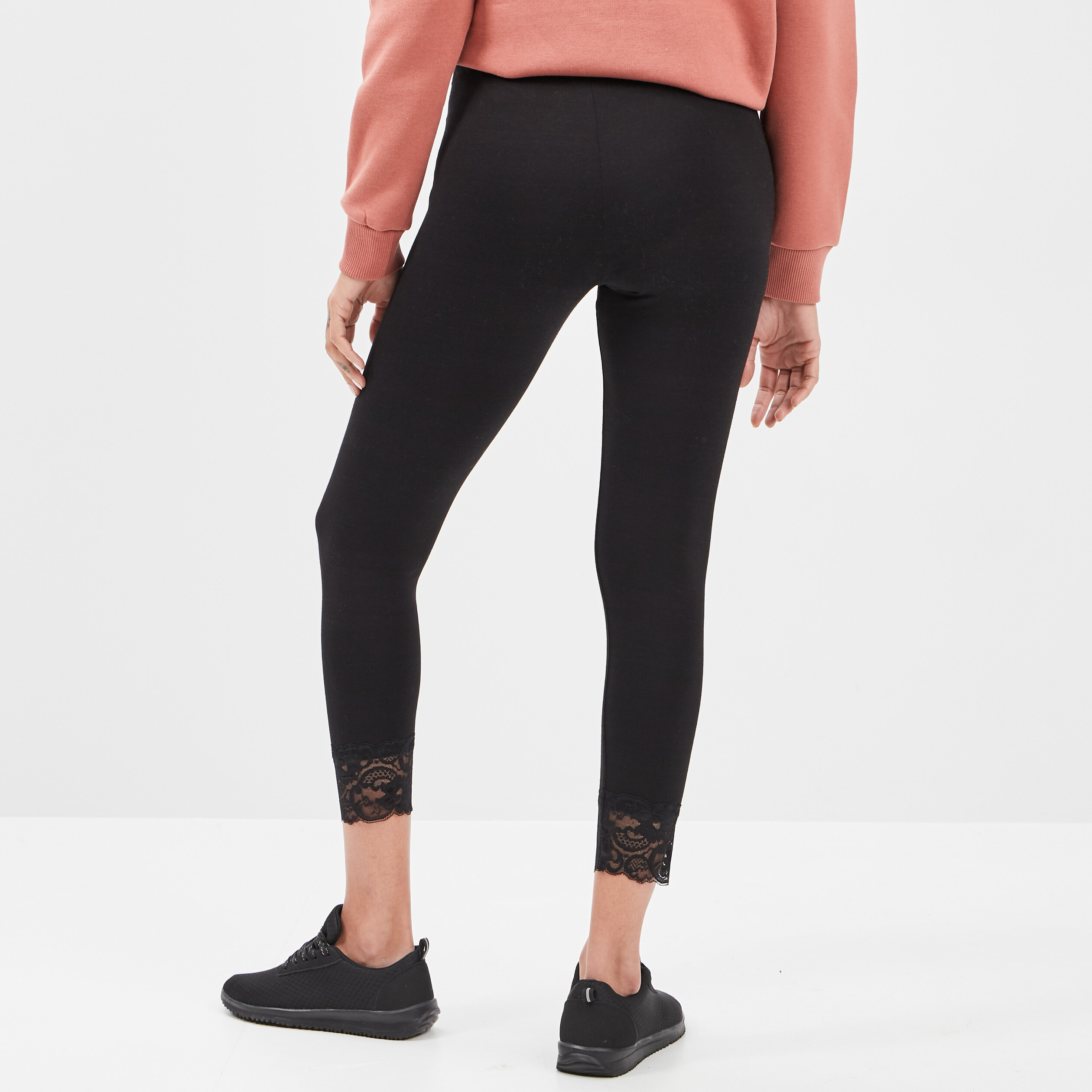 Legging 7 8ème avec dentelle noir femme | La Halle