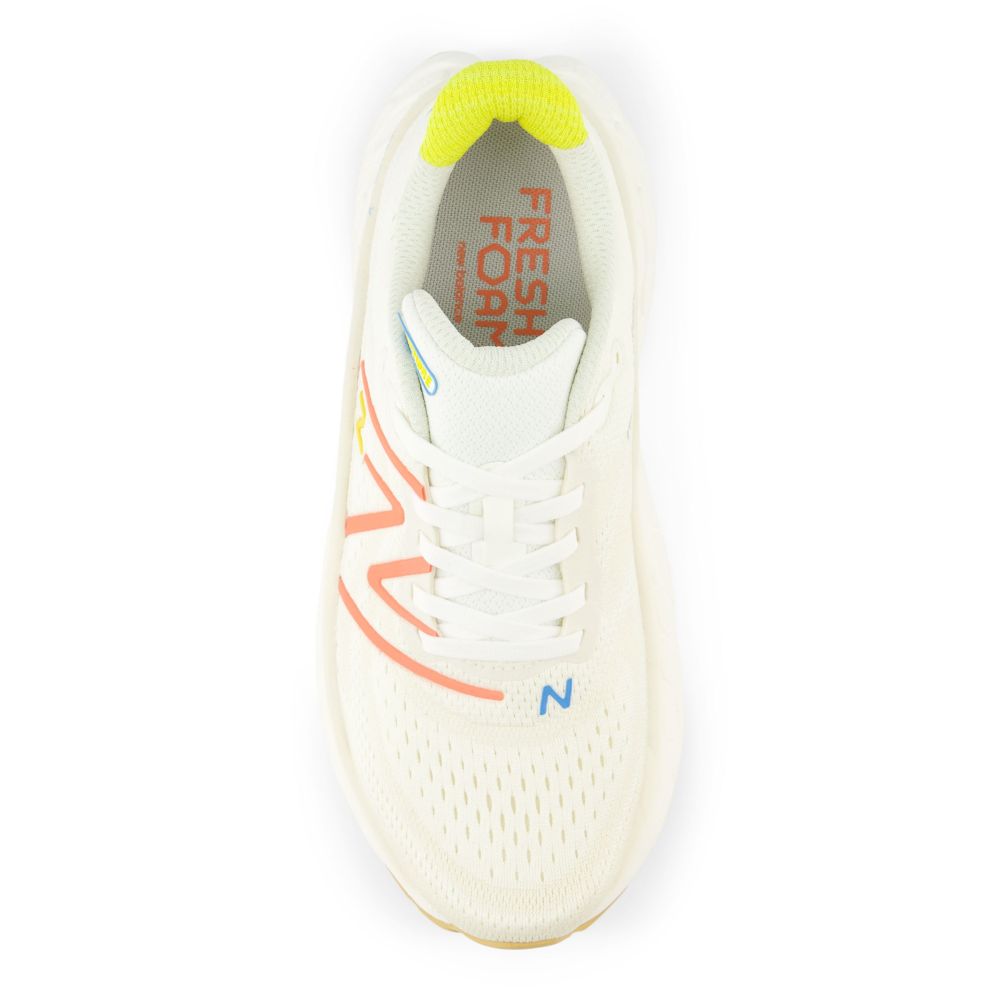 New Balance Fresh Foam X More v4 WMORCF4 / weiss