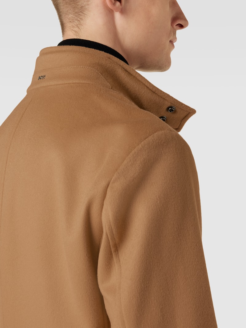 Slim Fit Wollmantel mit Eingrifftaschen Modell 'Hyde Standup' in beige
