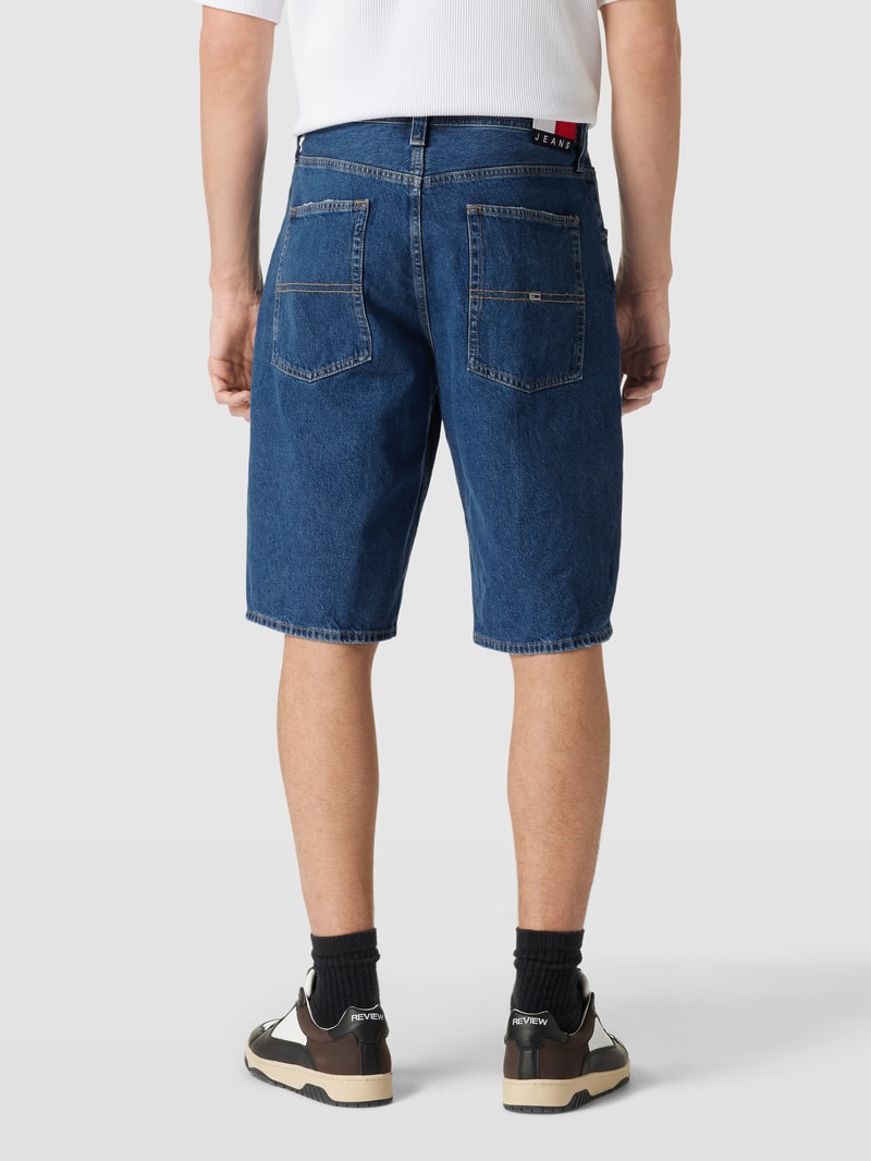 Baggy Fit Jeansshorts mit Label-Detail in jeans