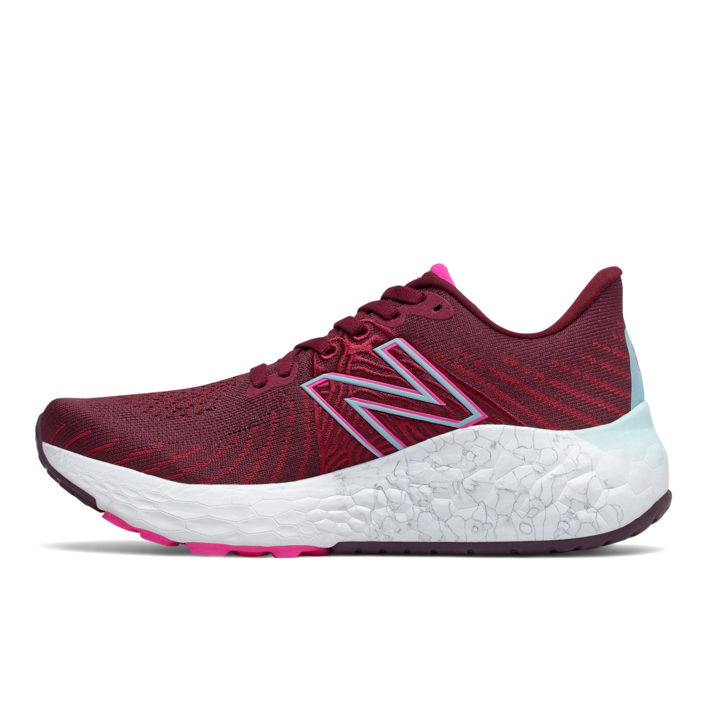 New Balance Fresh Foam X Vongo v5 WVNGOGP5 / rot