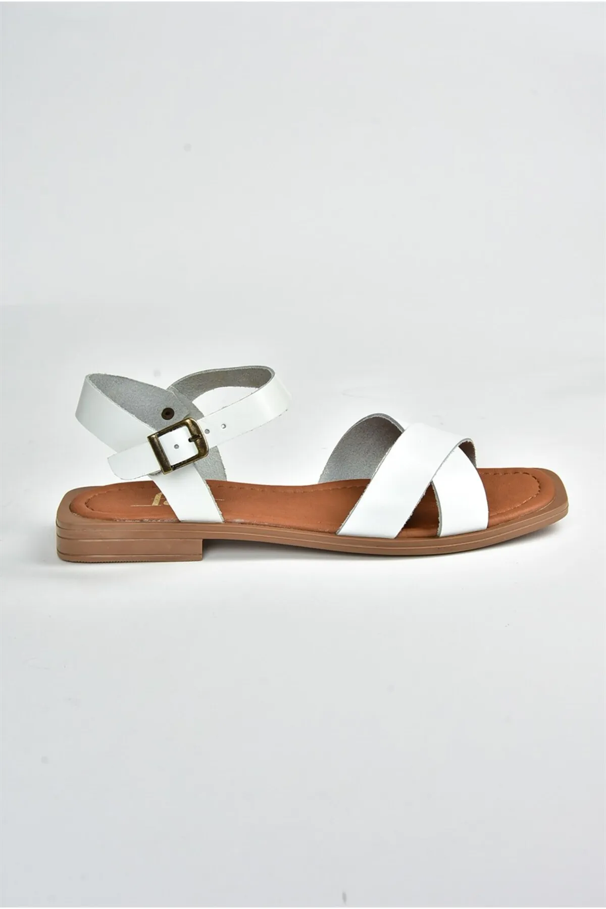 Fox Shoes  Weiße Damen-Sandalen aus echtem Leder mit Kreuzriemen M291041503