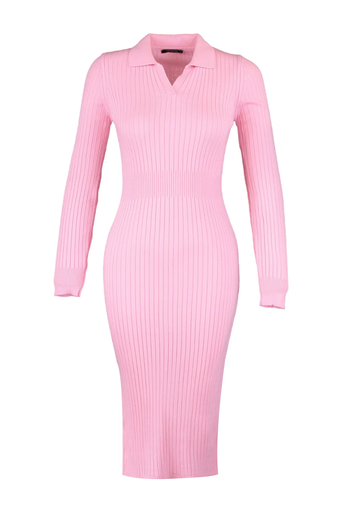 Trendyol Collection  Rosa Midi-Strickkleid mit Rollkragen TWOAW22EL1376
