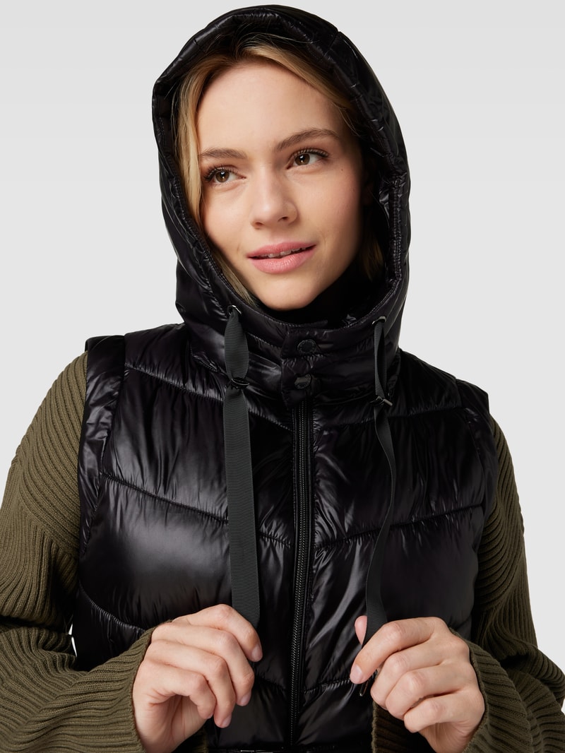 Steppweste mit Gürtel in schwarz