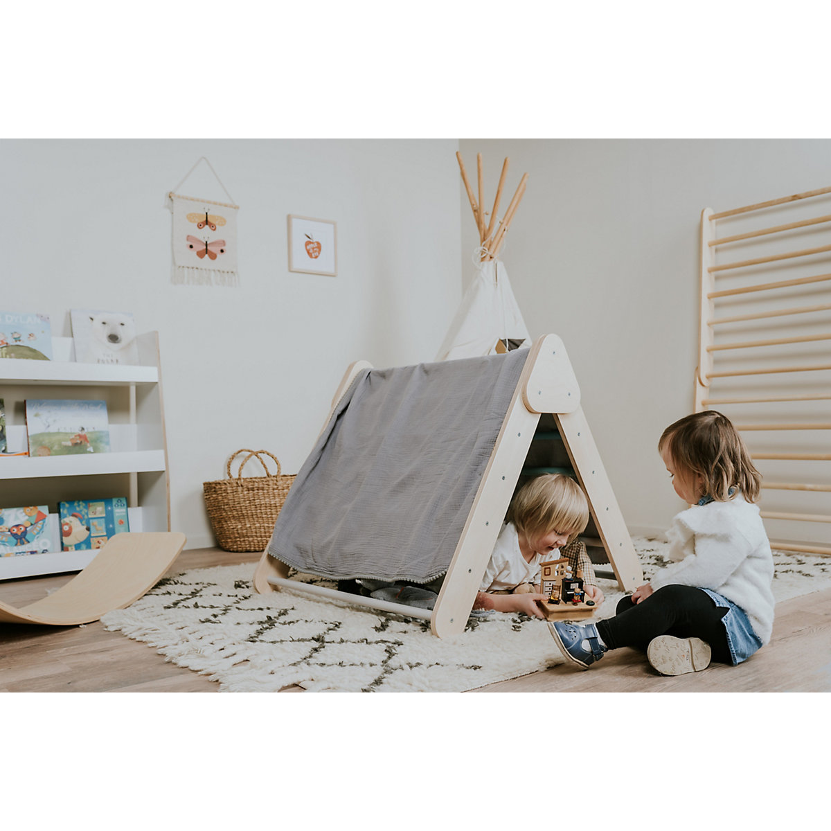 Klettergerüst mit Rampe und Rutsche Indoor, Kletterdreieck aus Holz, Klettern Innnen Kleinkind