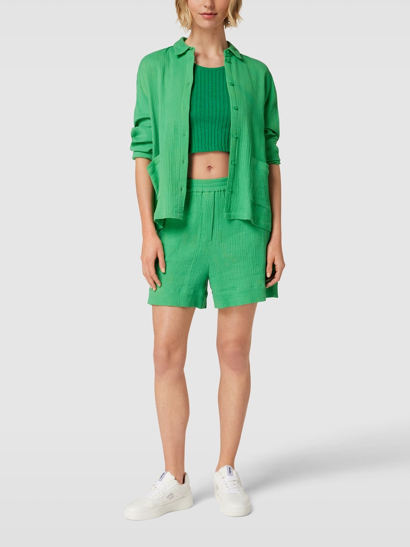 Shorts mit Strukturmuster in apfelgrün