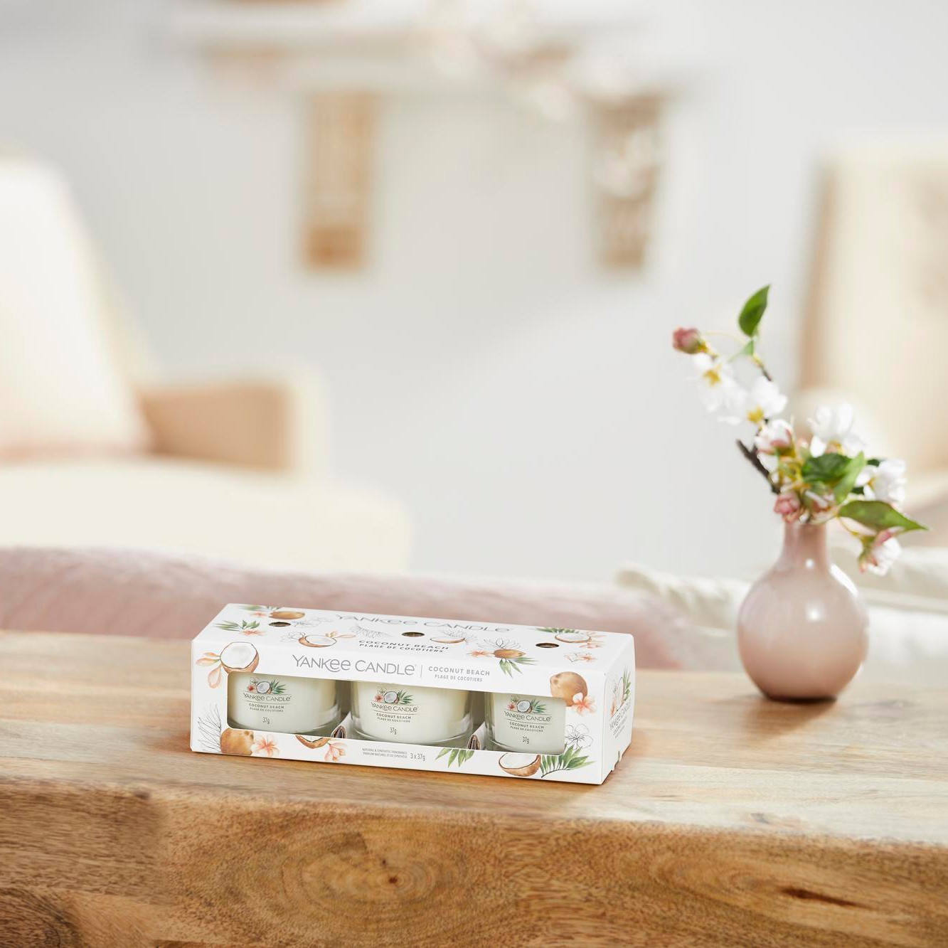 Dárková sada 3 votivních svíček YANKEE CANDLE s motivem pláže s kokosovou palmou