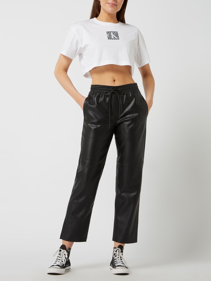 Cropped T-Shirt aus Bio-Baumwolle in weiß