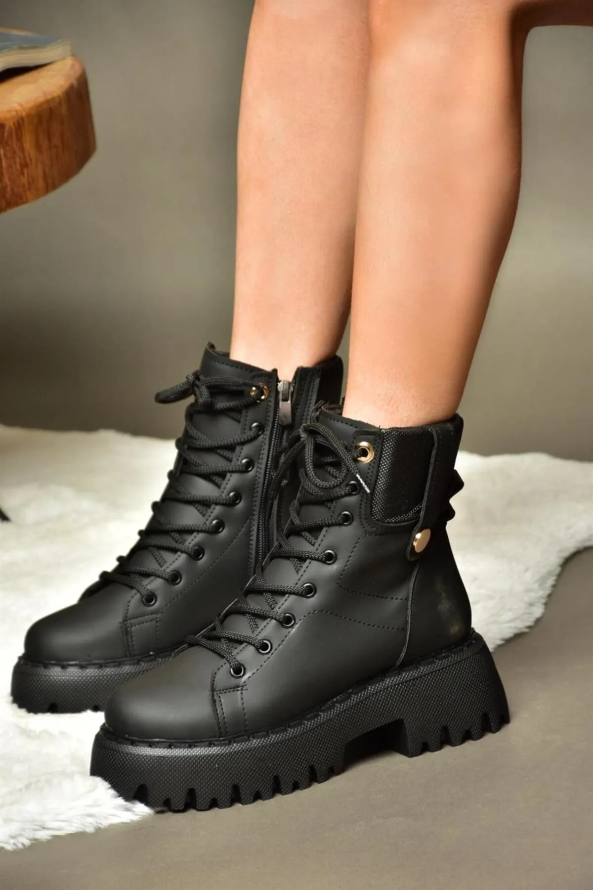 Fox Shoes  R973970109 Schwarze Damen-Damenstiefel mit dicker Sohle