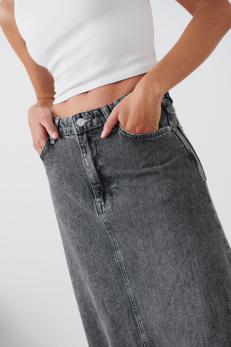 Wide denim skirt