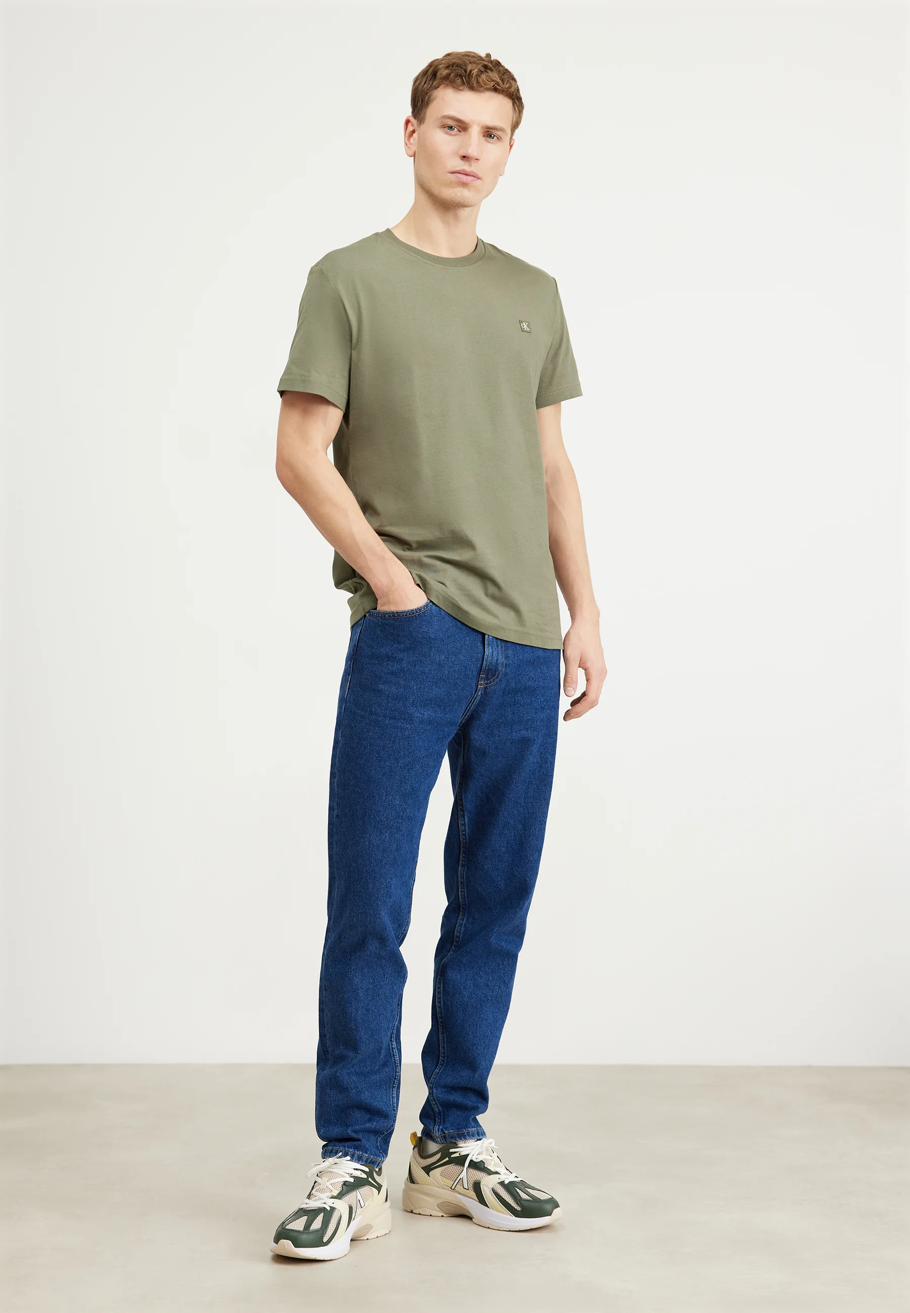 Calvin Klein Jeans BADGE TEE - Camiseta básica