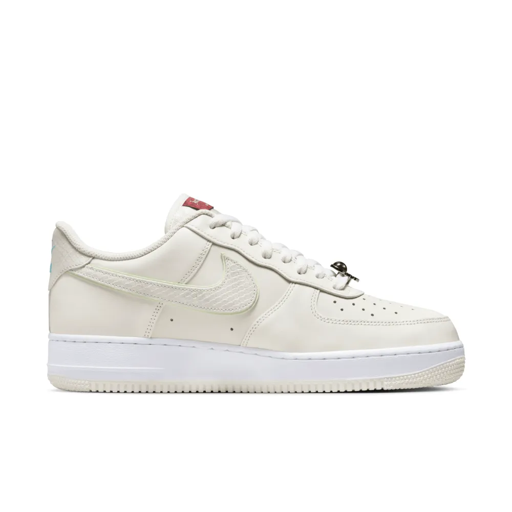 Nike Air Force 1 FZ5052 131 / weiss