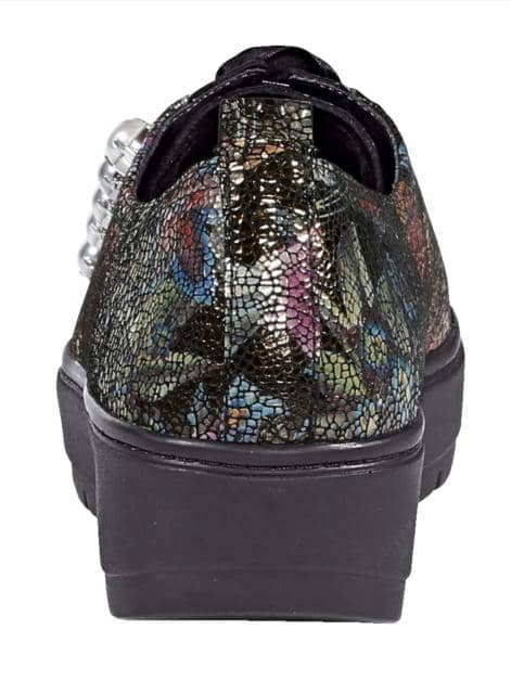 Schnürschuh