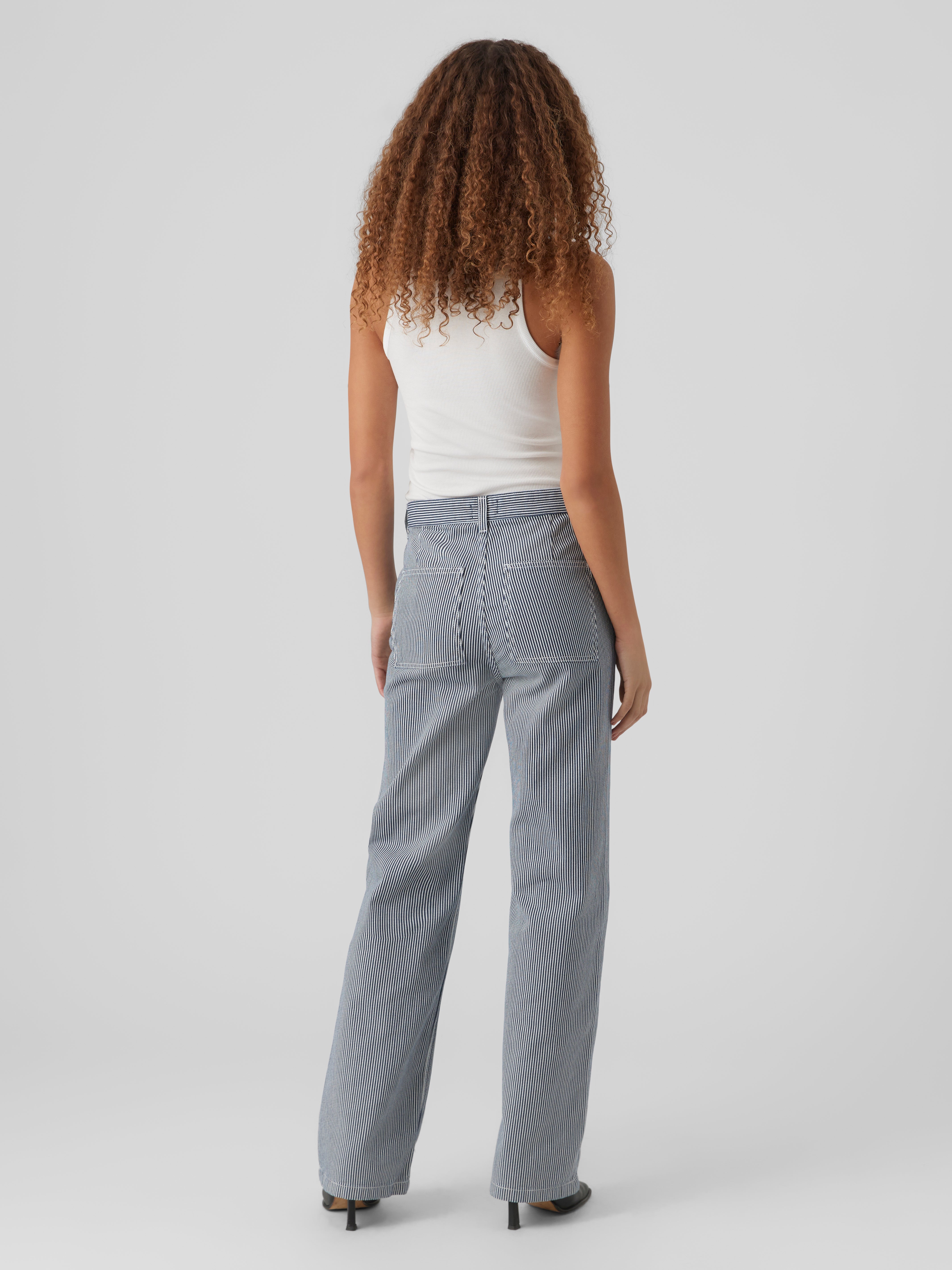 VMMARTHA Mid Rise Locker geschnitten Jeans