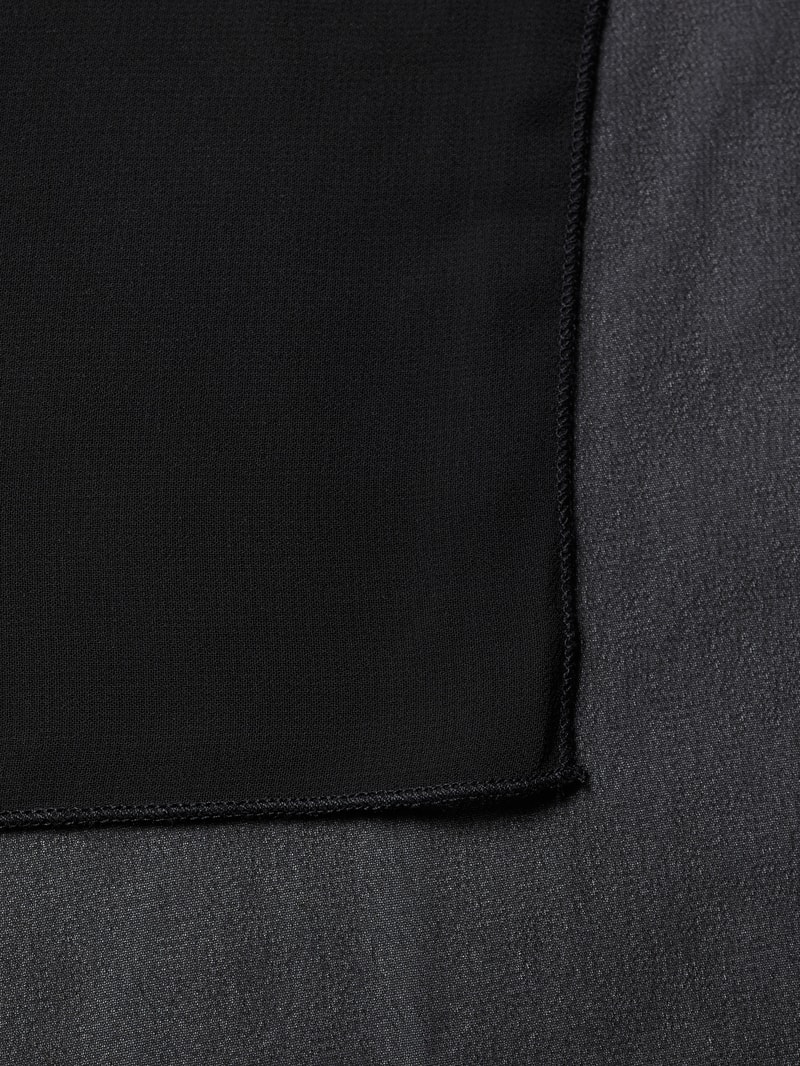 Stola aus Chiffon in schwarz