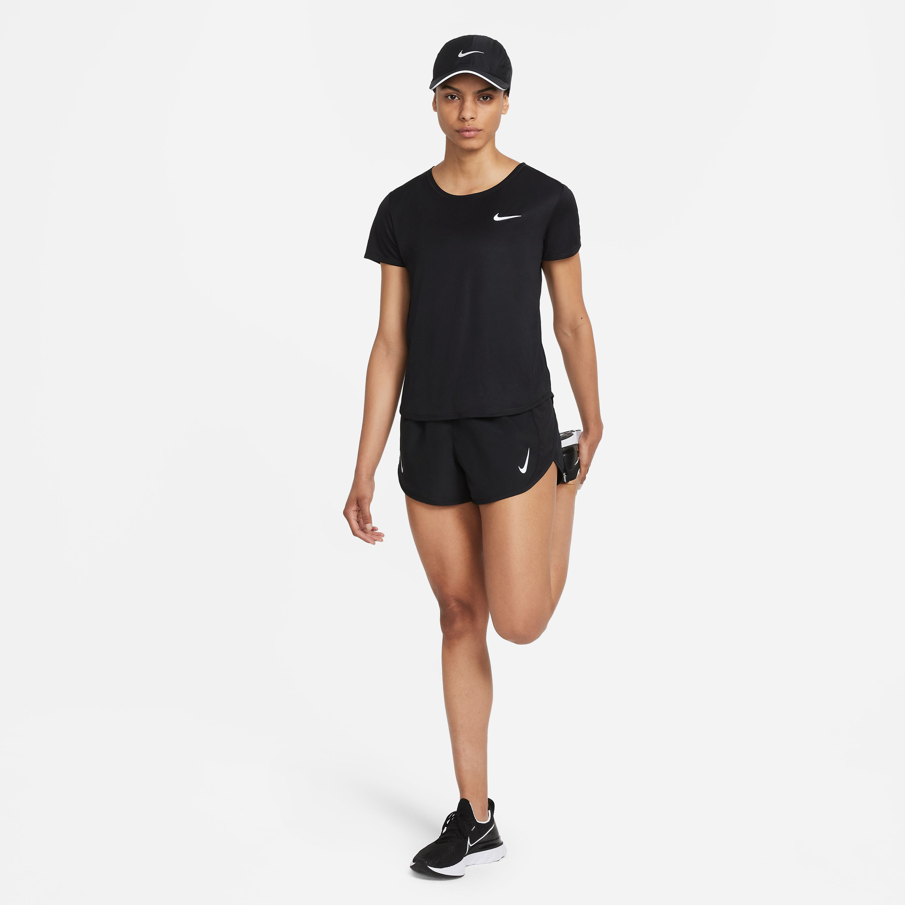 Dri-Fit Tempo Race Shorts Damen - Schwarz, Grau