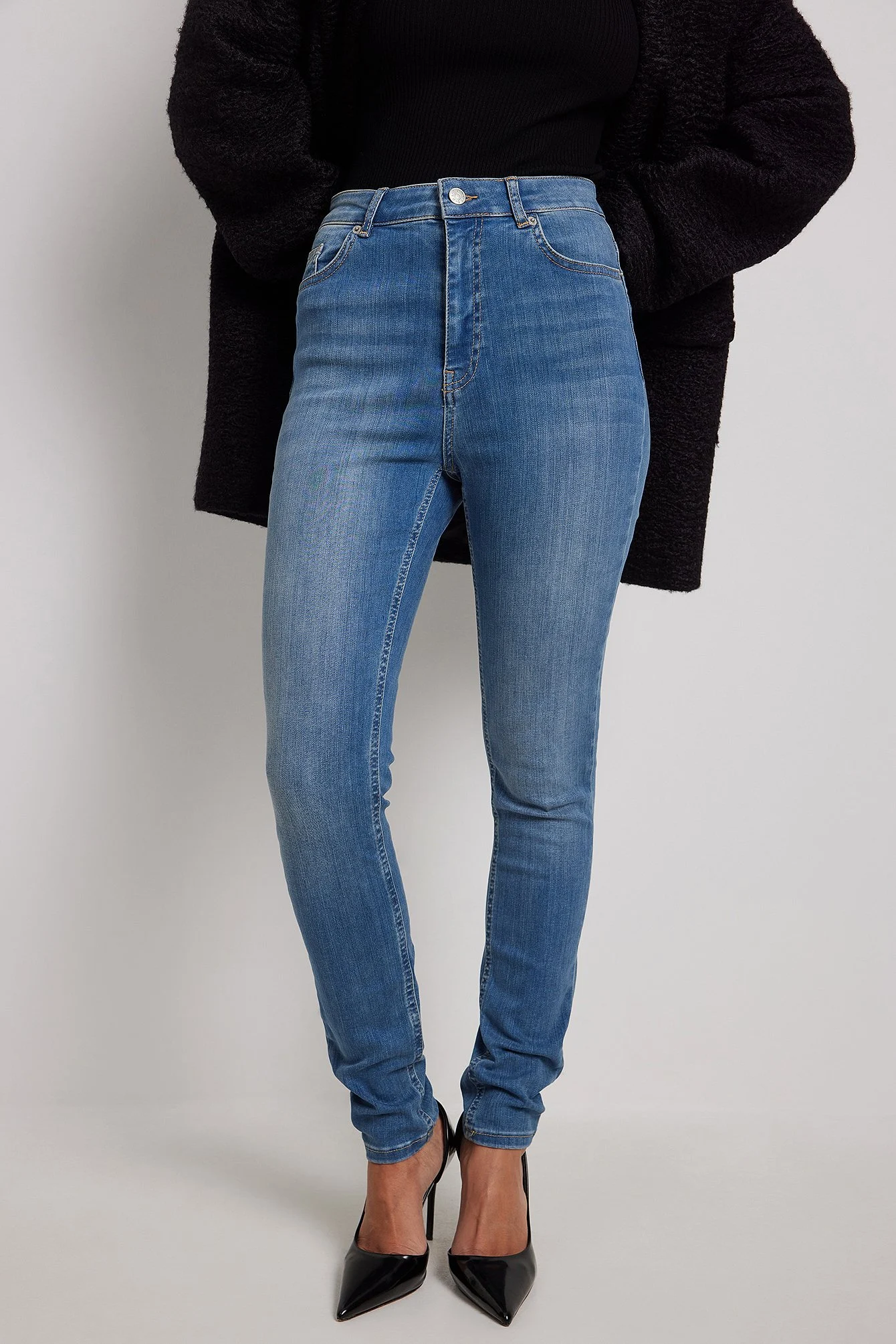 Skinny-Jeans mit Stretchanteil und hoher Taille