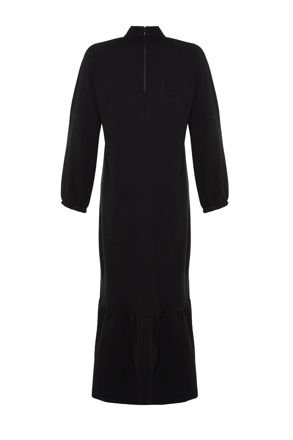 Trendyol Modest  Schwarzes Strickkleid mit Stehkragen und Ärmeln, Detailliert TCTSS23EB00228