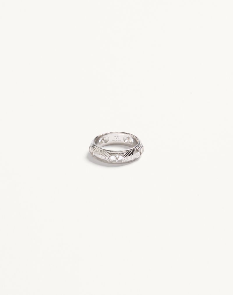 Oval metalring