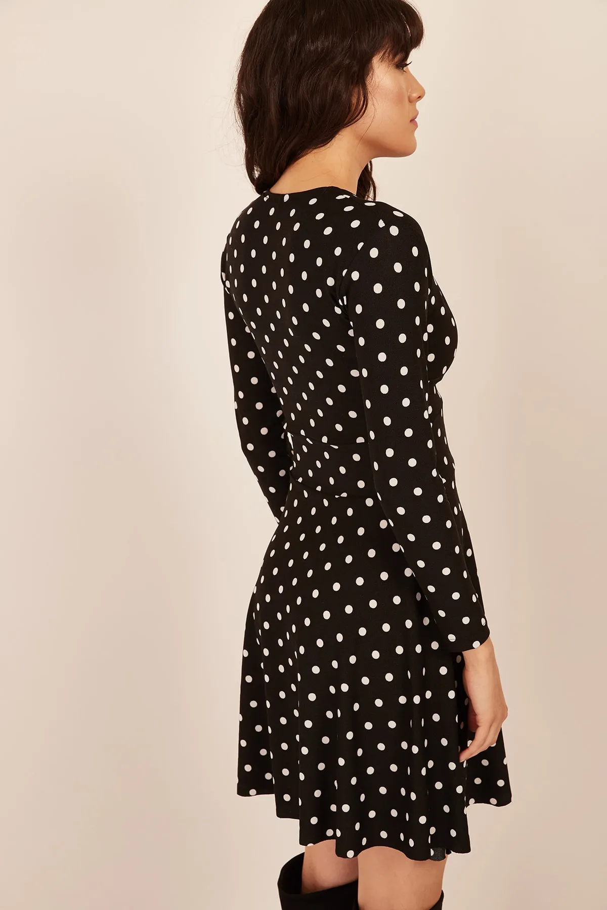 Olalook  Schwarzes zweireihiges Polka Dot-Kleid für Damen ELB-19000875