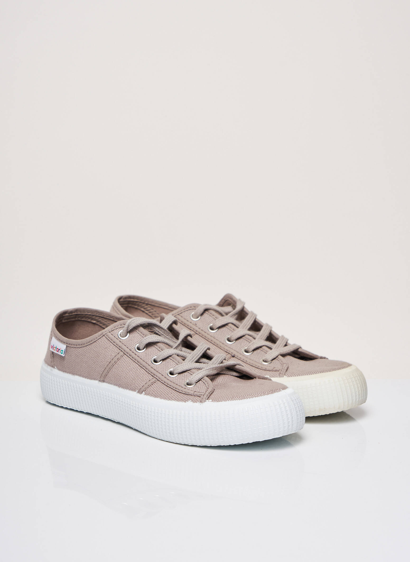 Victoria Baskets Femme couleur beige