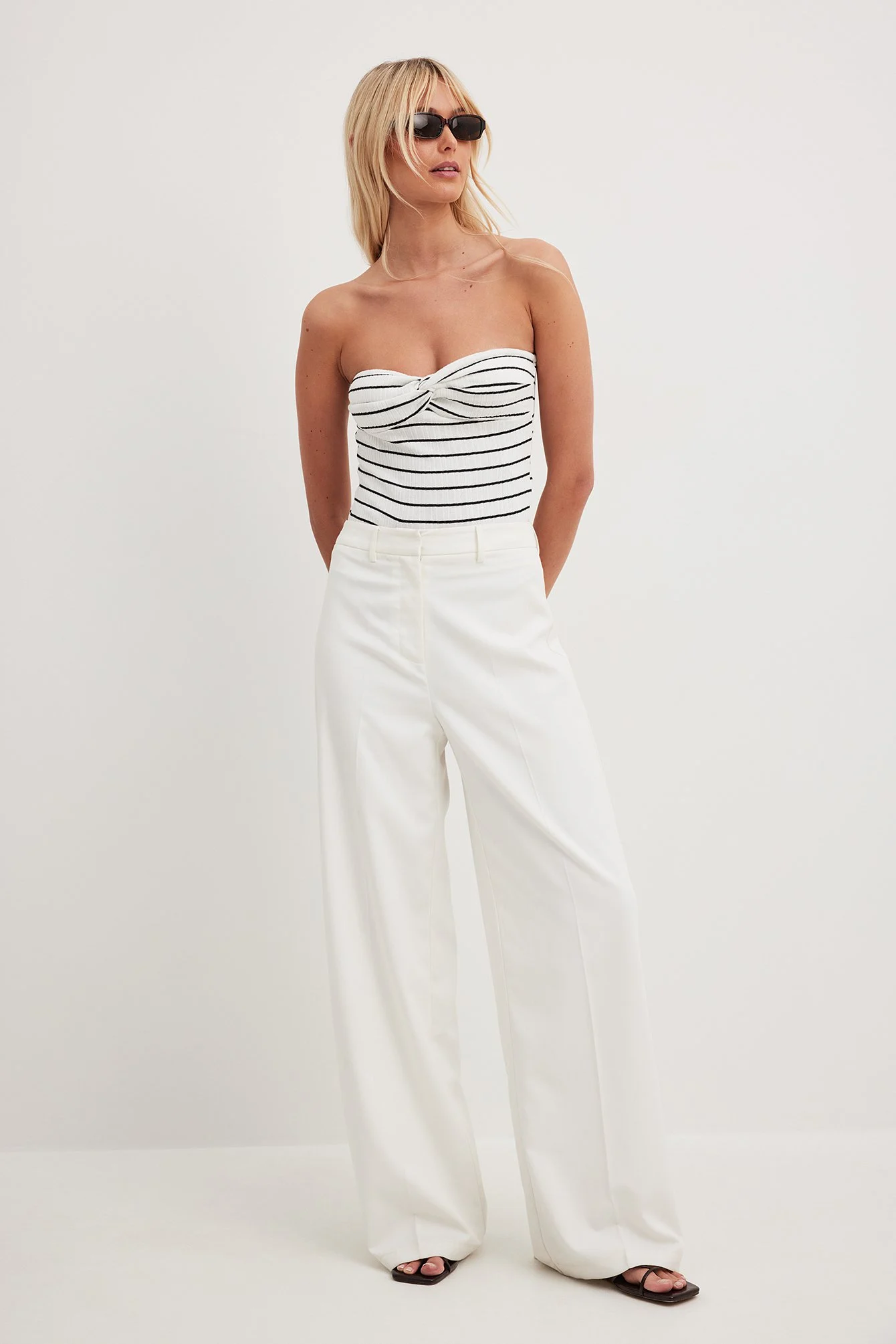 Tube-Top mit verdrehter Front
