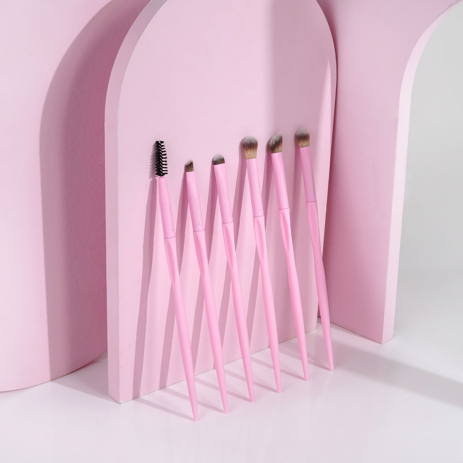 Set de machiaj Brushworks Essential Eye and Sprancen HD Pink