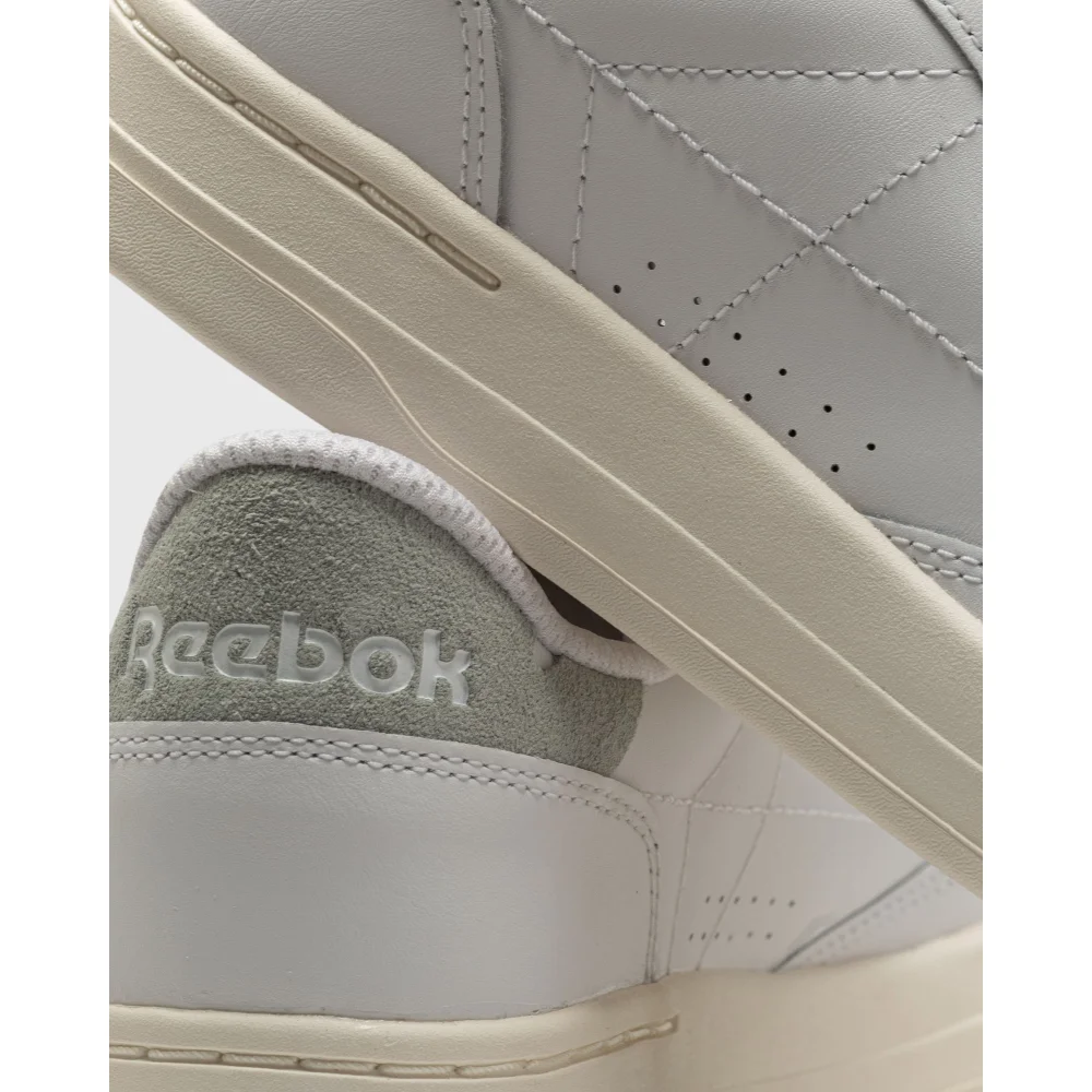 Reebok Court Peak HQ4568 / weiss