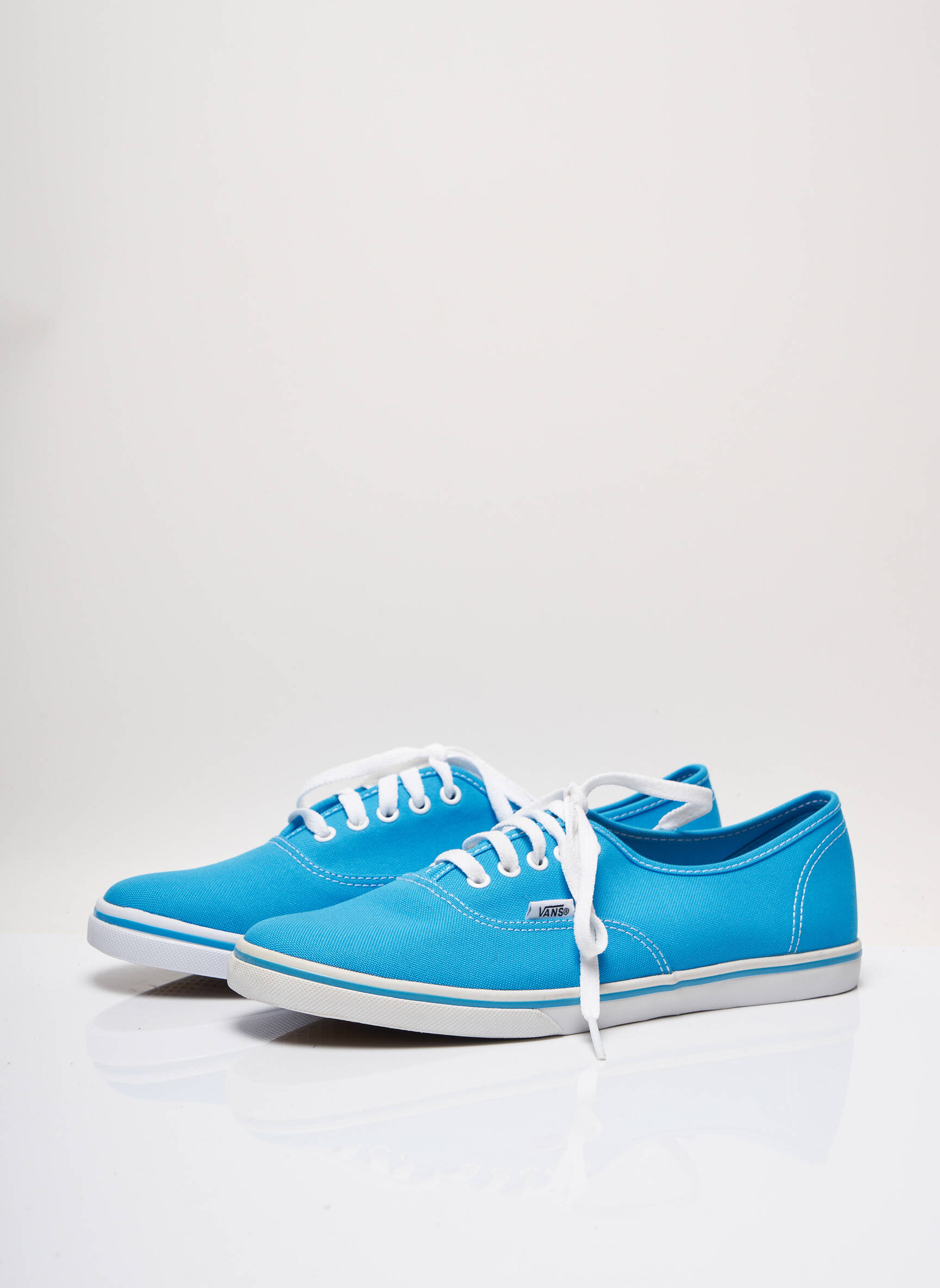 Vans Baskets Unisexe couleur bleu