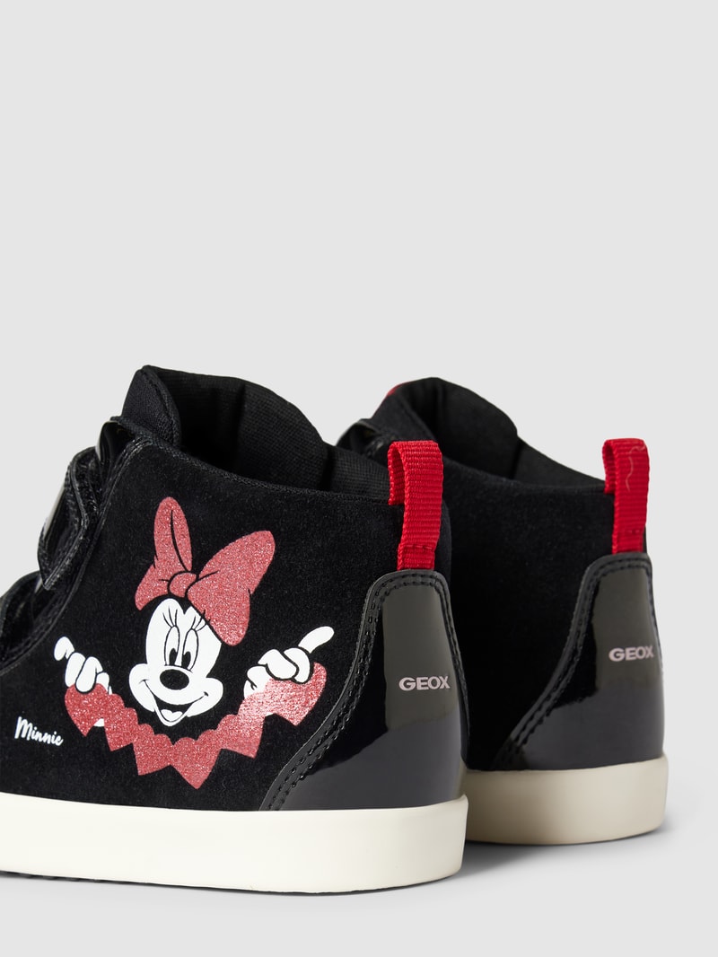 Sneaker in Glanz-Optik Modell 'KILWI' in schwarz