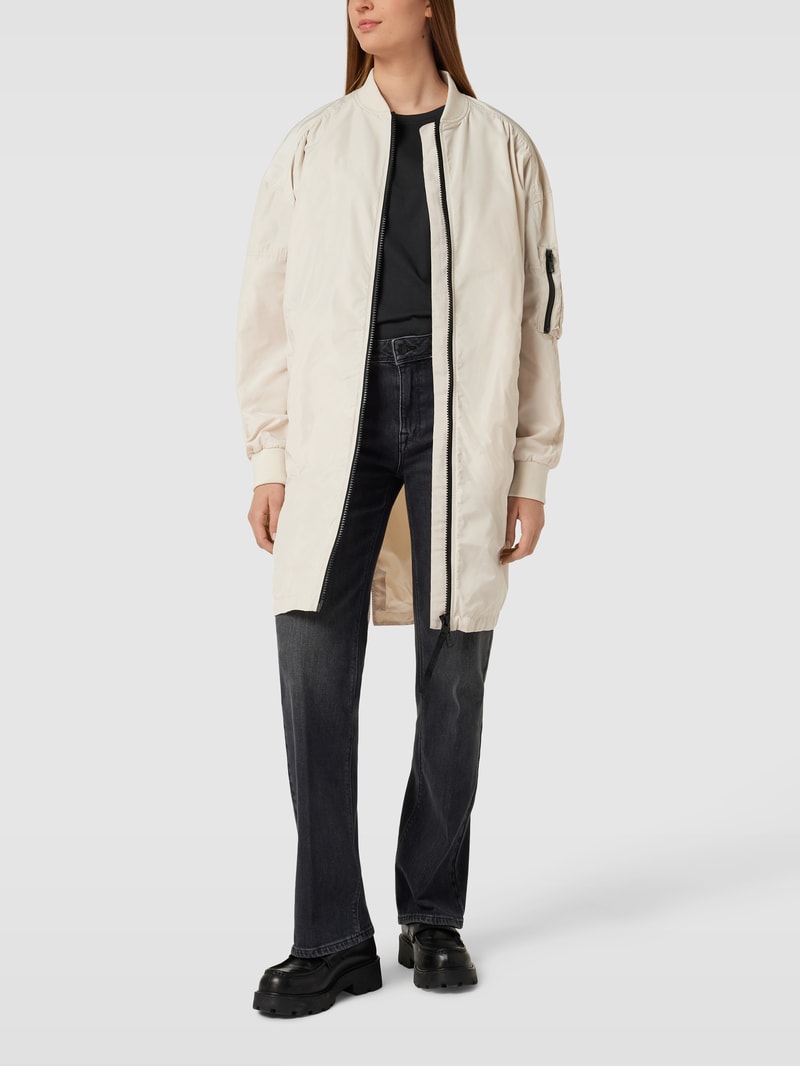 Jacke in Überlänge in kitt