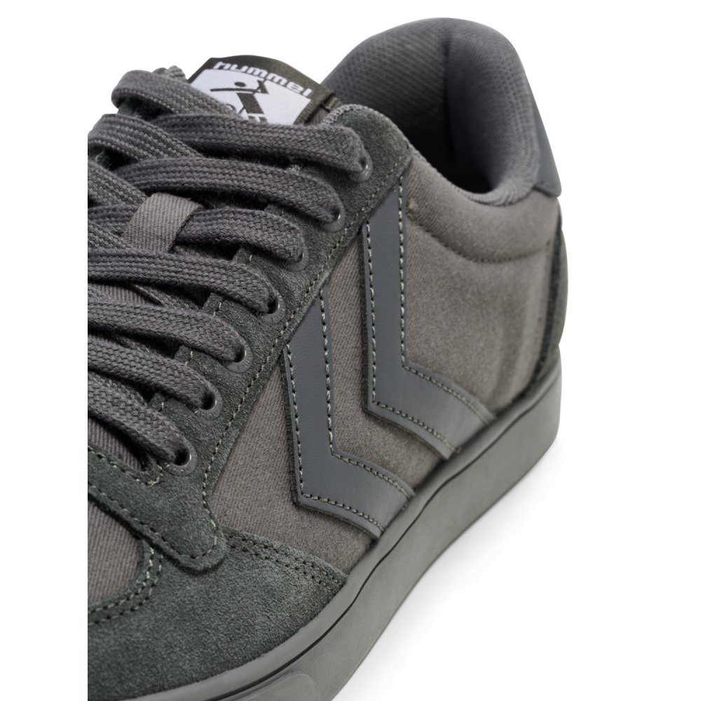 HUMMEL Slimmer Stadil Tonal low 064466-2600 / grau
