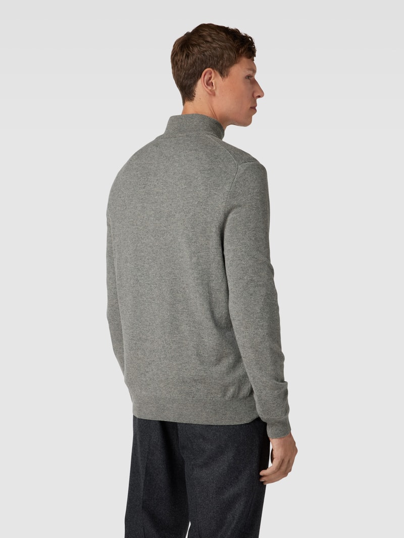 Strickpullover aus Wolle mit Logo-Stitching in mittelgrau