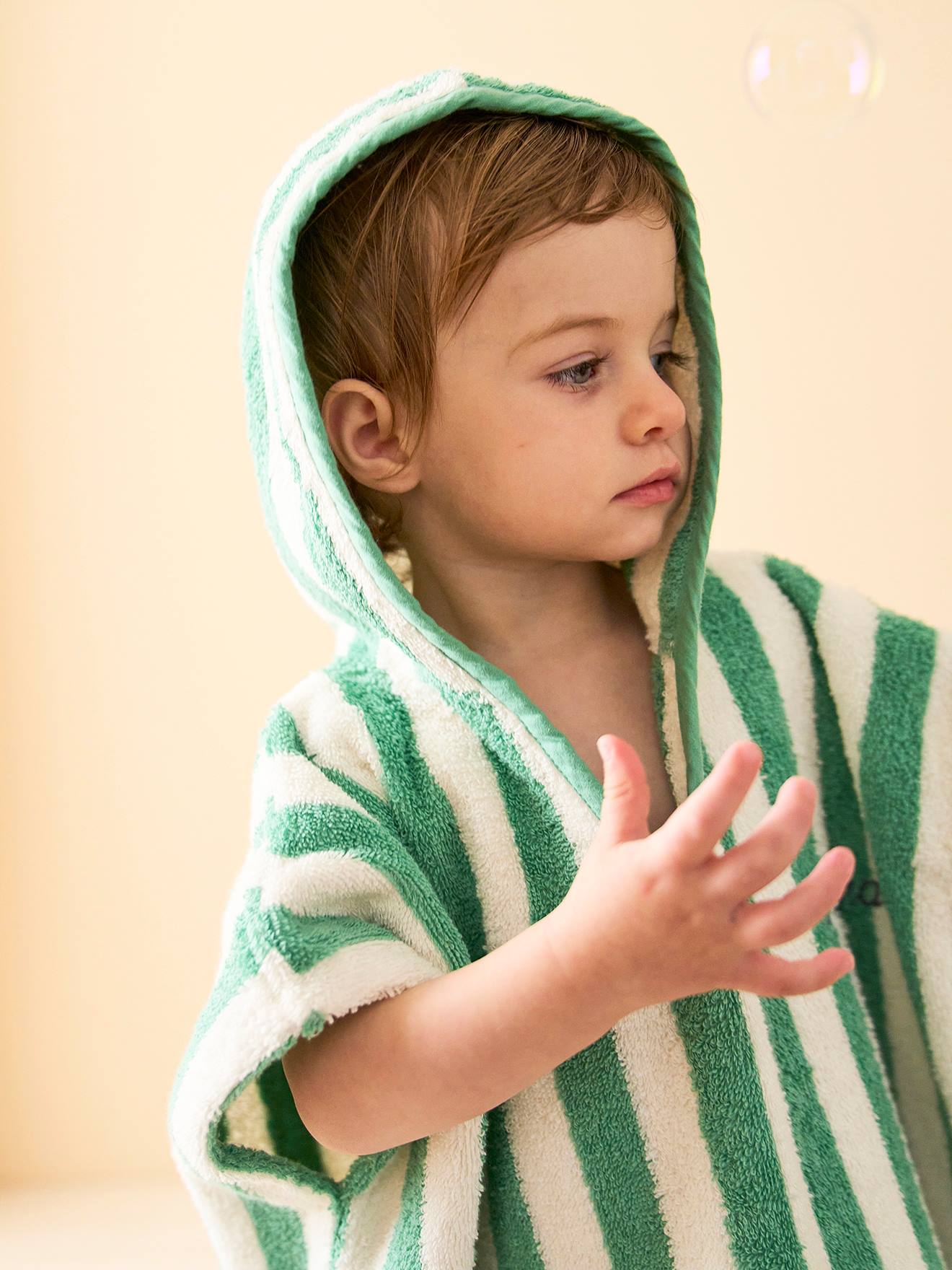 Vertbaudet Baby Badeponcho, personalisierbar - blau/weiß gestreift