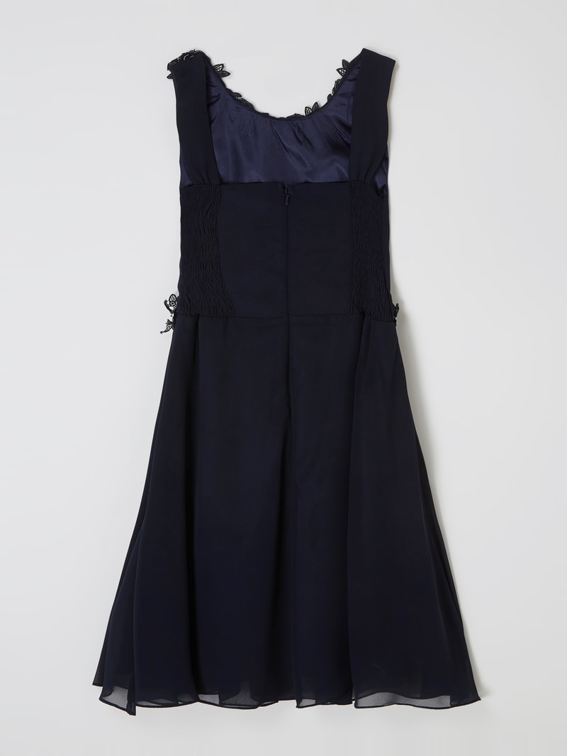 Kleid aus Chiffon in marineblau